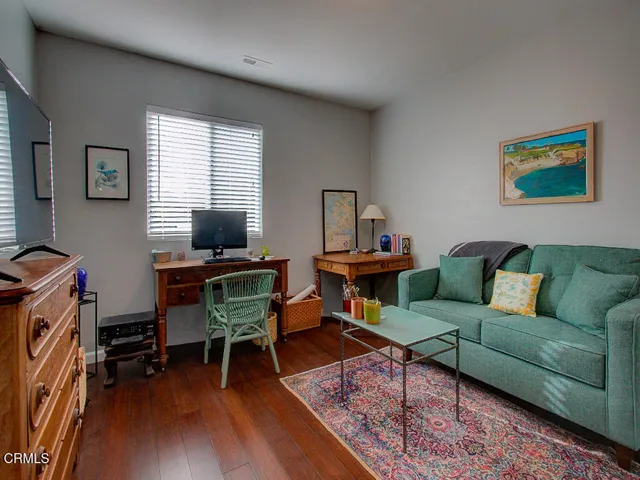 Guest Bedroom / Office