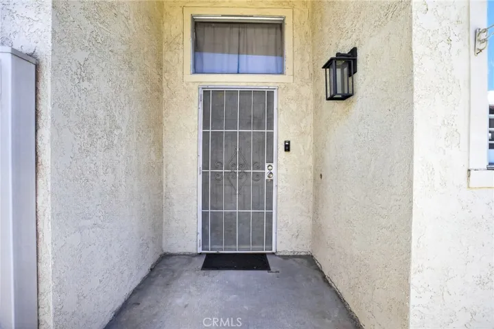 91 Tennessee Street B, Redlands, California 92373 — photo 4