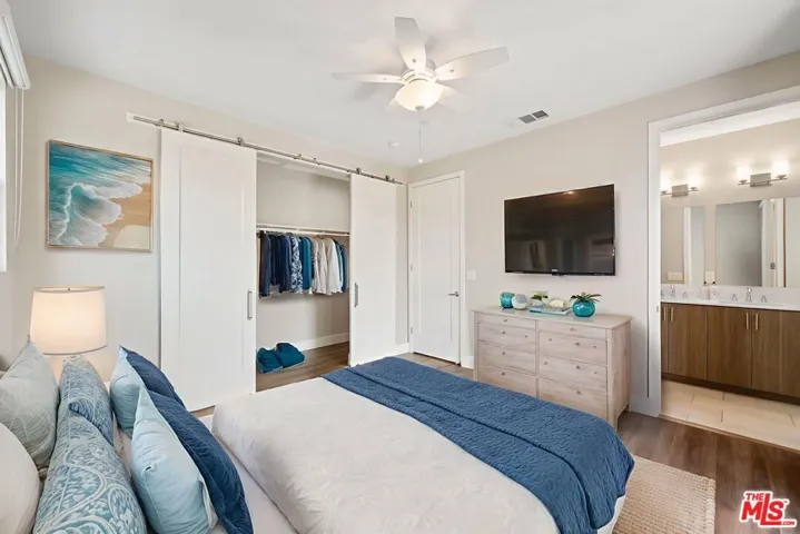 4429 Paxton Place, Calabasas, California 91302 — photo 4