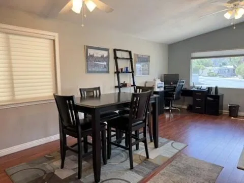 Dining Area Dining Area