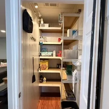 Walk in Kitchen Pantry