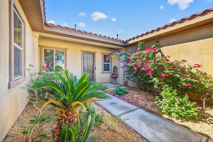 35831 Raphael Drive, Palm Desert, California 92211 — photo 4