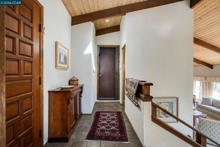 7160 Thorndale Dr, Oakland, California 94611 — photo 5