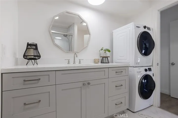 366 S Miraleste, San Pedro, California 90732 — photo 4