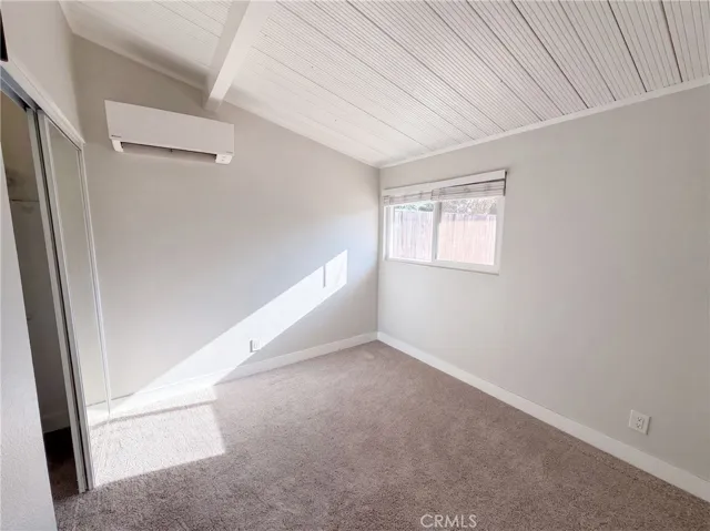 8869 Tangelo, Fontana, California 92335 — photo 4