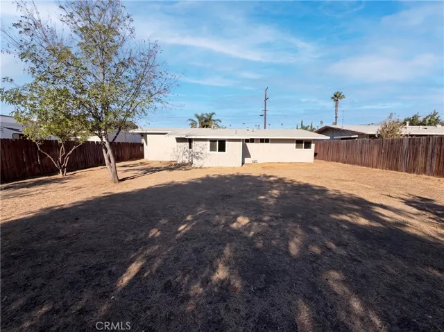8869 Tangelo, Fontana, California 92335 — photo 5