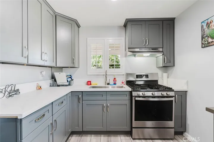 14004 Herron Street, Sylmar, California 91342 — photo 4
