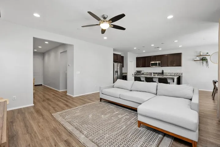 35769 Asturian Way, Fallbrook, California 92028 — photo 4