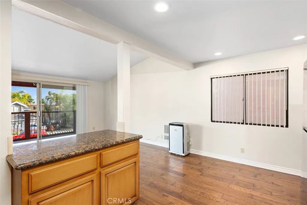 Portable AC unit.  Granite counters High ceilings.