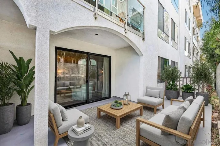 https://zimg.paragon.ice.com/ParagonImages/Property/PA/SDMLS/-535295/20/120/90/813d564f0ce66418128ffba4d252432c/3/e9312e9ea24d5db2a09029807ab4fa7b/-535295-beb98fa0-4489-4dd6-8c59-31eb9b8f8a98.JPG