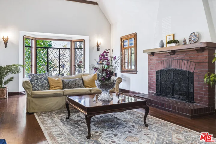 1242 N Isabel Street, Glendale, California 91207 — photo 5