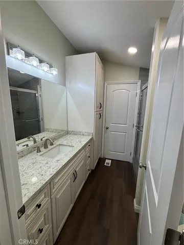 second bath room - sink
