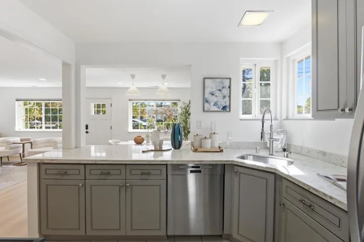 629 Upton Street, Redwood City, California 94061 — photo 5