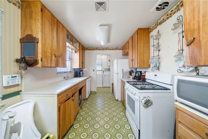 5433 Rochester Street, Riverside, California 92504 — photo 4