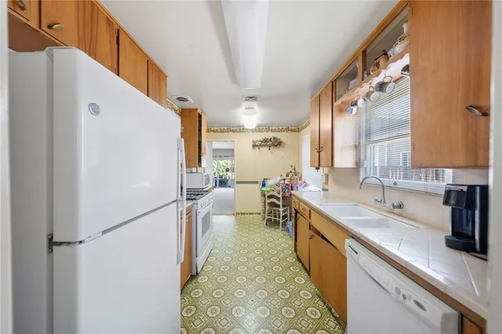 5433 Rochester Street, Riverside, California 92504 — photo 5