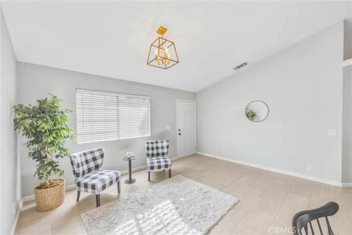 13190 Tamarisk Road, Victorville, California 92395 — photo 4