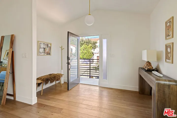 645 Milo Terrace, Los Angeles, California 90042 — photo 4