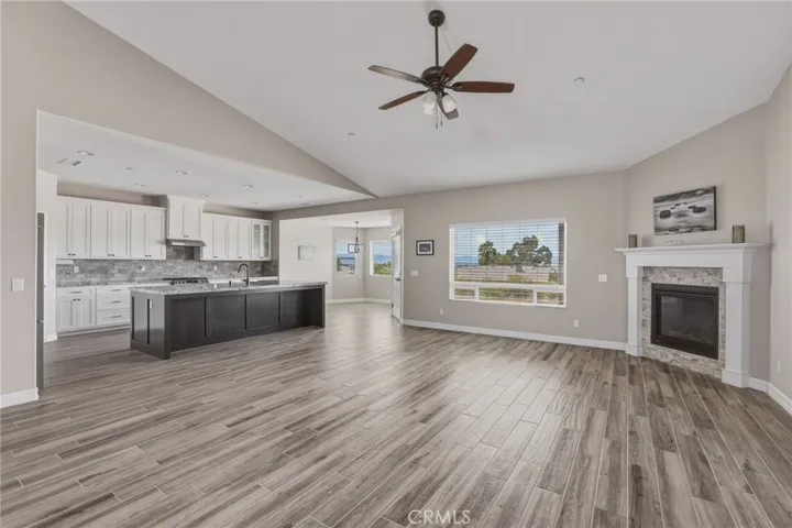 19011 Kaibab, Apple Valley, California 92307 — photo 4