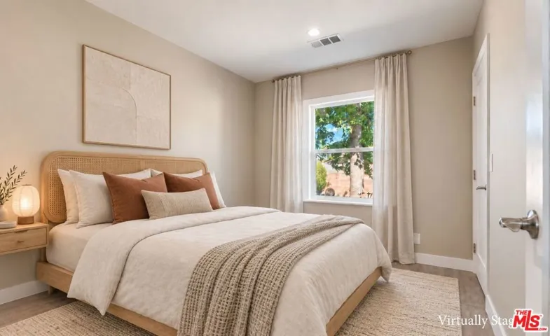 9217 Langdon Avenue, North Hills, California 91343 — photo 5