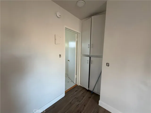 14154 Roscoe, Los Angeles, California 91402 — photo 4