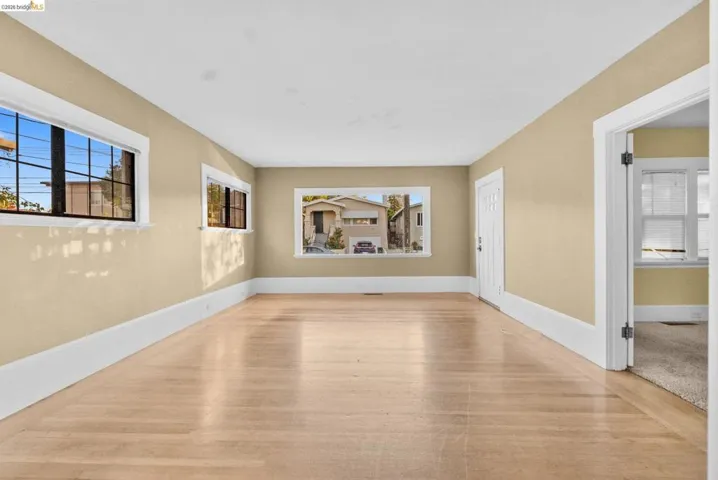 3275 Hyde, Oakland, California 94601 — photo 4