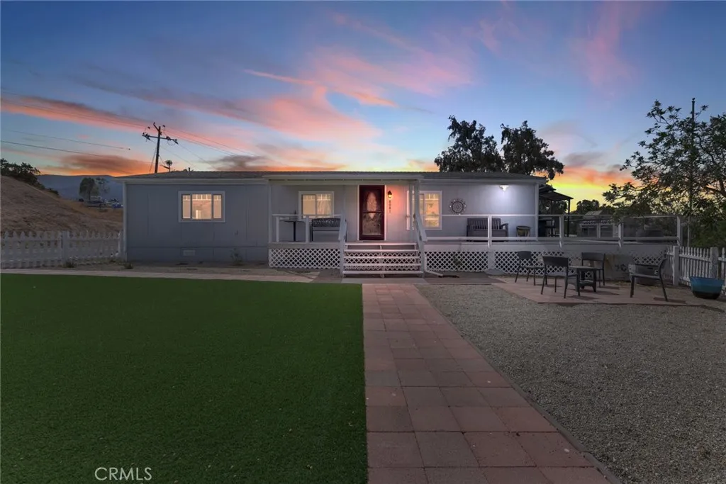 8081 Popely Pass, Corona, California 92883 — photo 4