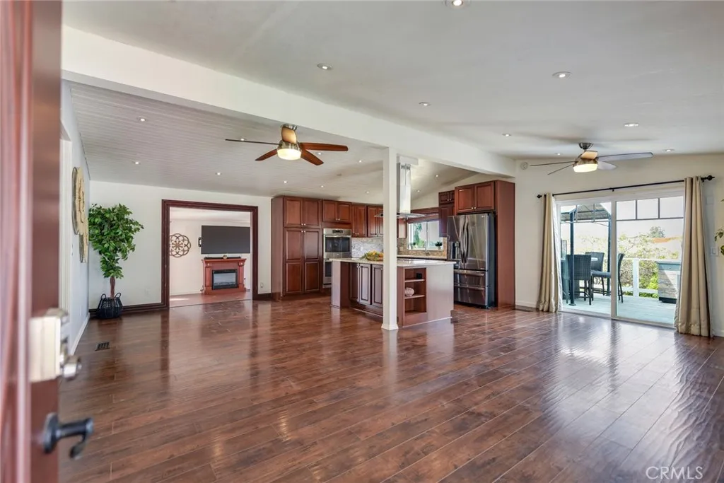 8081 Popely Pass, Corona, California 92883 — photo 5