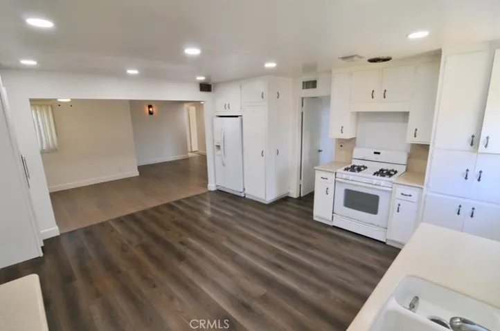 7122 Stahov, Westminster, California 92683 — photo 4