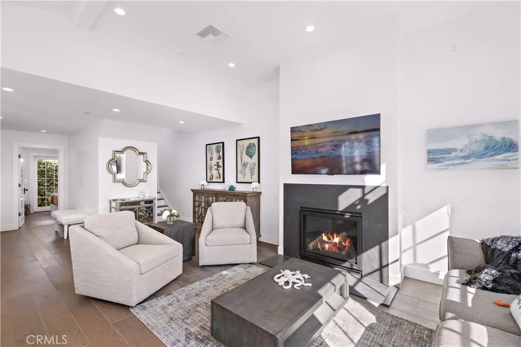 156 Pearl Street, Laguna Beach, California 92651 — photo 5