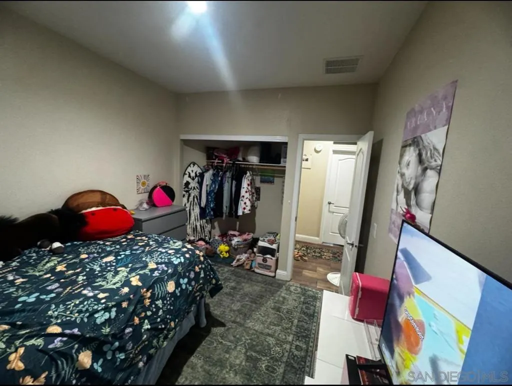 Bedroom Bedroom