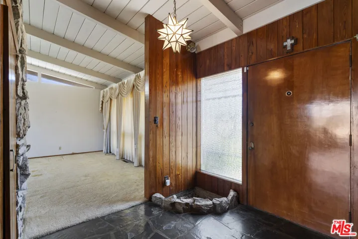 4555 Don Diego Drive, Los Angeles, California 90008 — photo 4