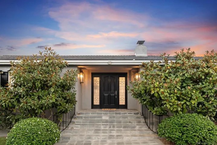 1155 Bangor St, San Diego, California 92106 — photo 4