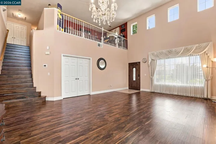 204 Millbrook Dr, Pittsburg, California 94565 — photo 5