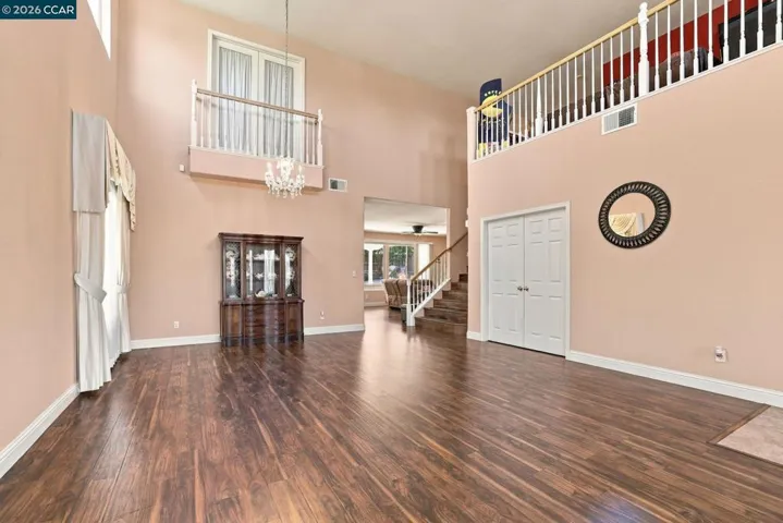 204 Millbrook Dr, Pittsburg, California 94565 — photo 4