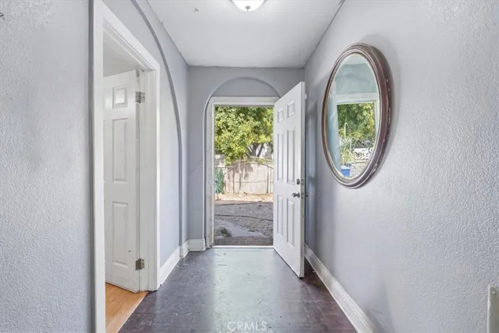 1707 N Arrowhead, San Bernardino, California 92405 — photo 5