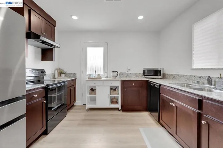 698 Keng Crt., Merced, California 95341 — photo 5