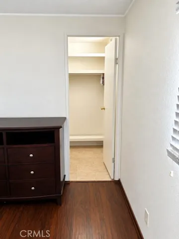 Master closet & bathroom​​‌​​​​‌​​‌‌​​‌​​​‌‌​​​‌​​‌‌​​‌‌​​‌‌​​​​ entrance