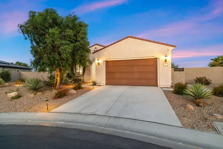 75-web-or-mls-8M4A8252