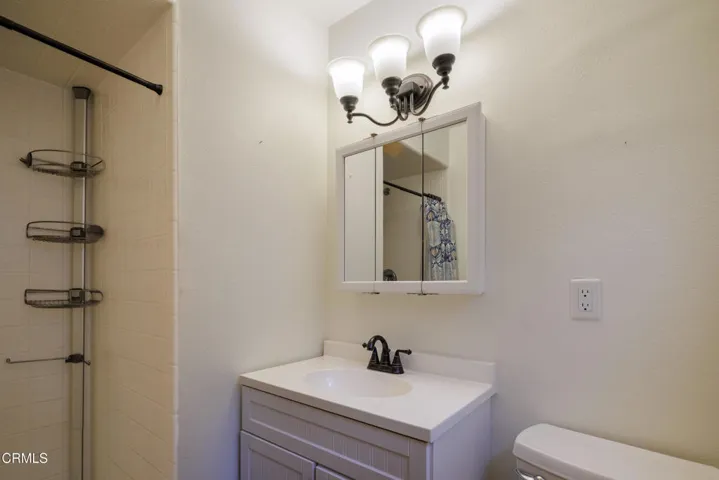 411 E Yucca St-5366-HDR