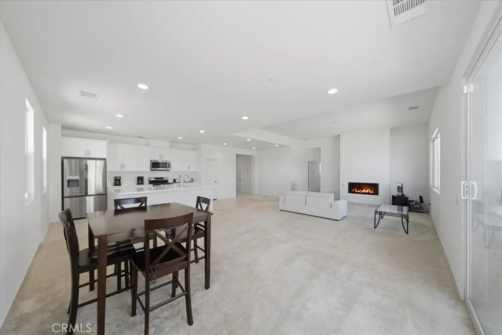 Dinning Room/ Living Room View Dinning Room/ Living Room View