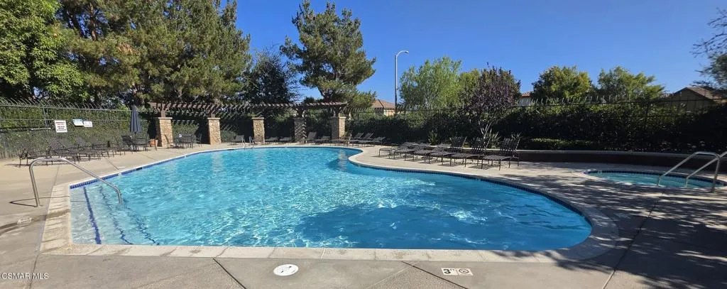 Community pool