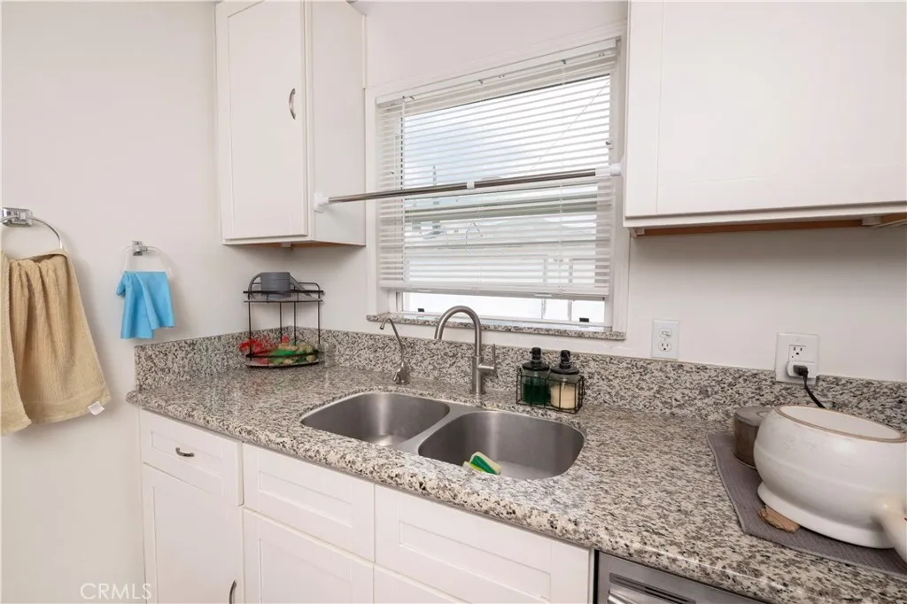 Upgraded Kitchen