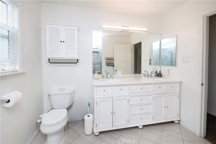 Double sink