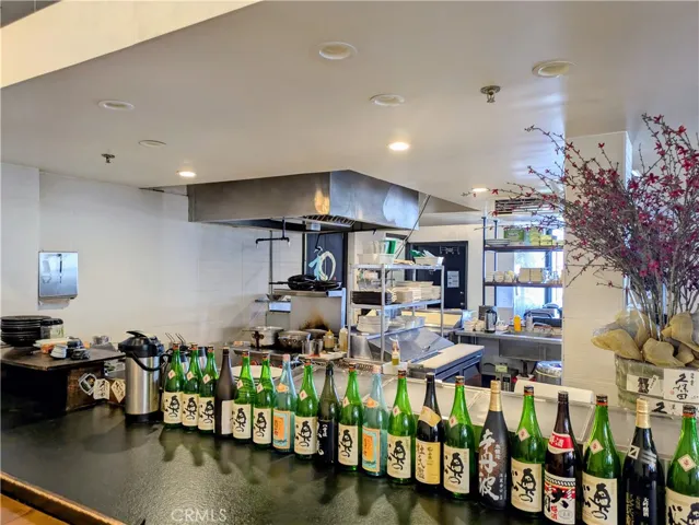 1231 Cabrillo Avenue 101, Torrance, California 90501 — photo 5