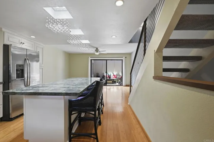 8437 Via Mallorca, La Jolla, California 92037 — photo 4