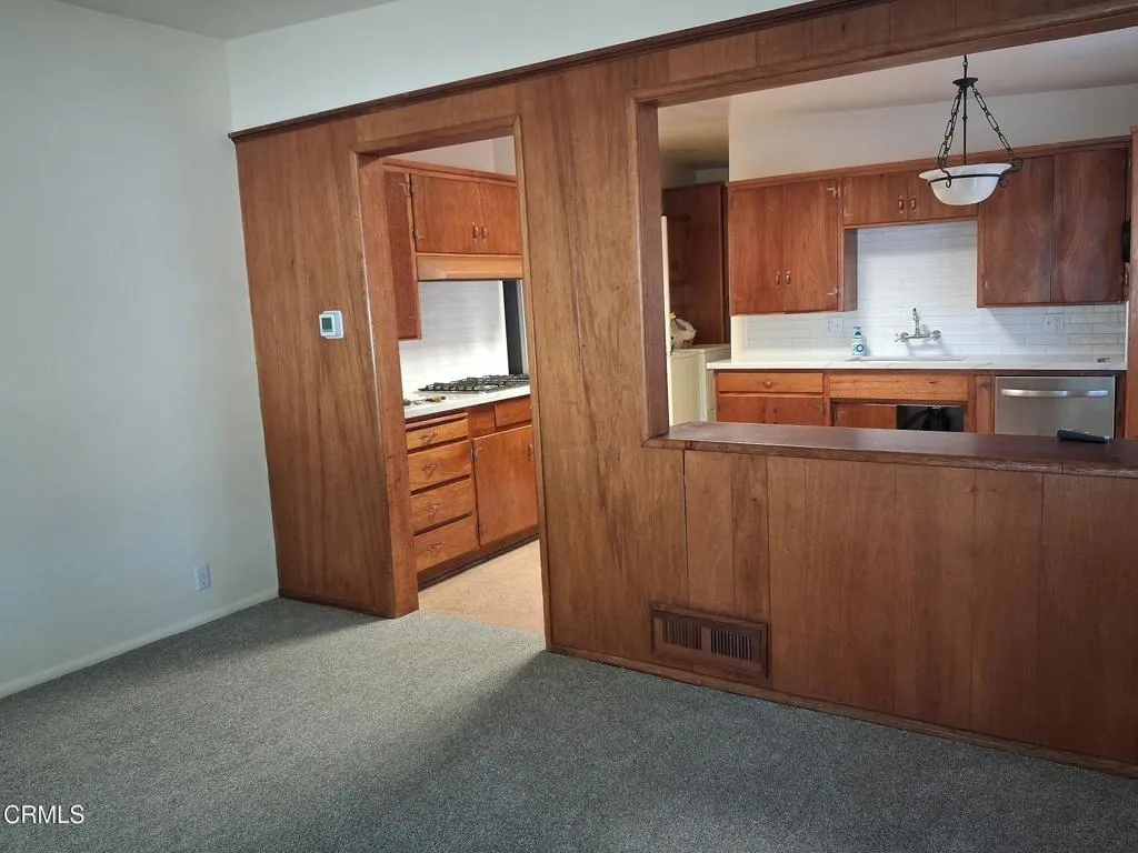 living, exterior 2