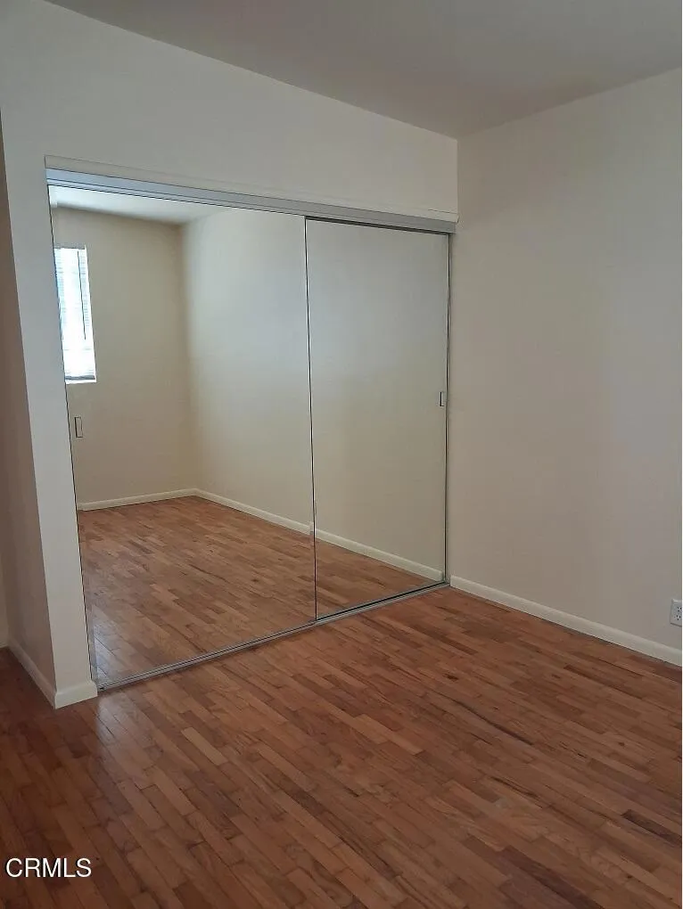 hall, bath bed, 10
