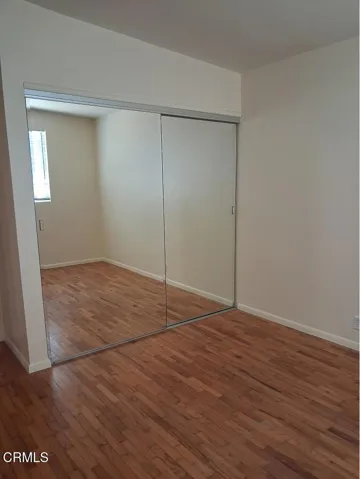 hall, bath bed, 10