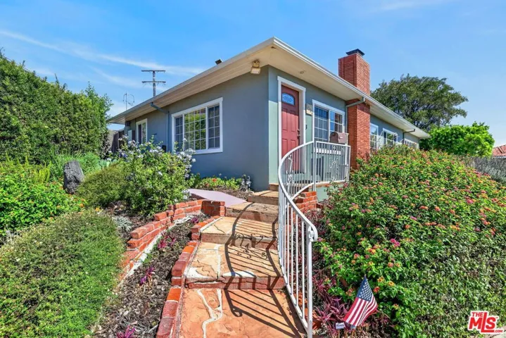 5551 Arch Crest Drive, Los Angeles, California 90043 — photo 5