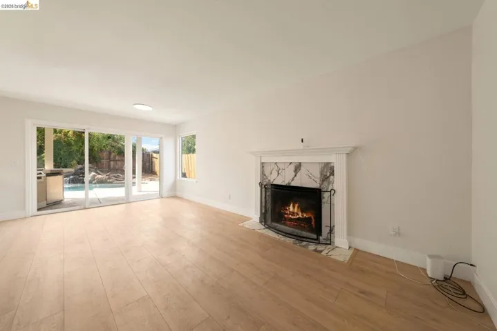 9339 Mira Del Rio Dr, Sacramento, California 95827 — photo 5
